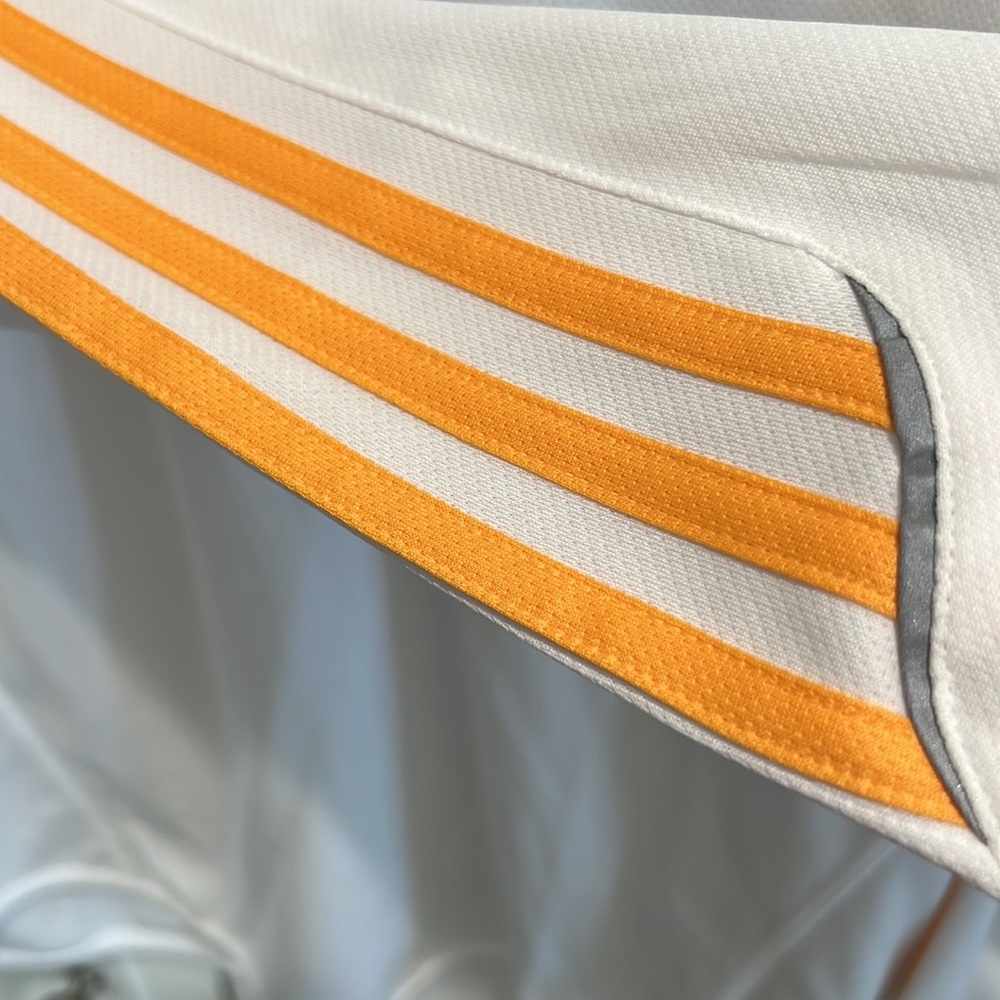 Adidas White zip Top - Picture 4 of 5